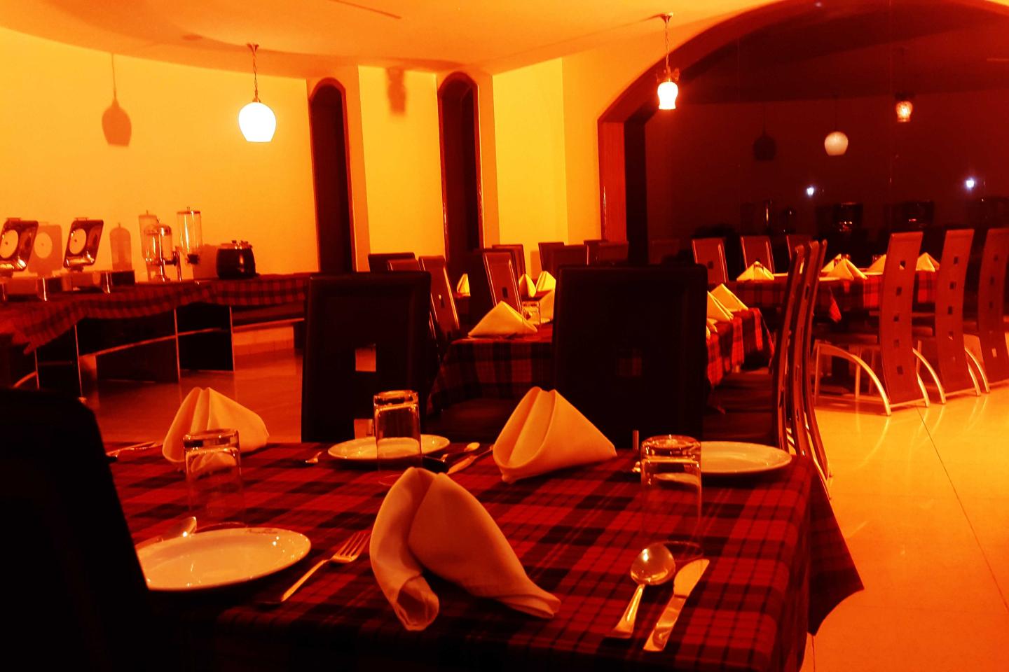 Kaler Grand Inn Hotel Nainital Restaurant