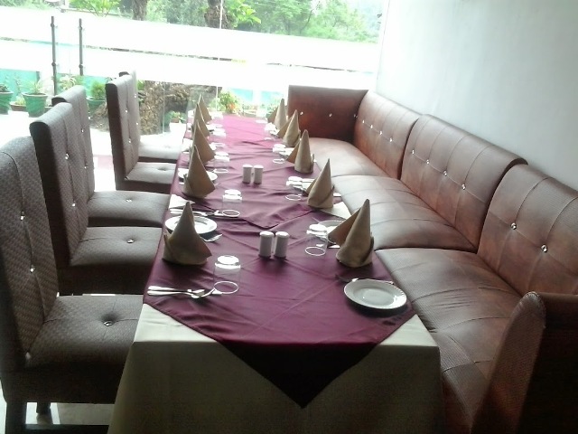 Royal Court Hotel Nainital Restaurant