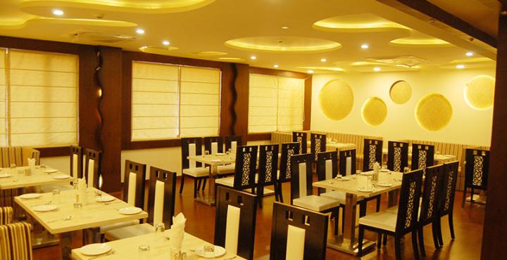 Raj Palace Hotel Nainital Restaurant